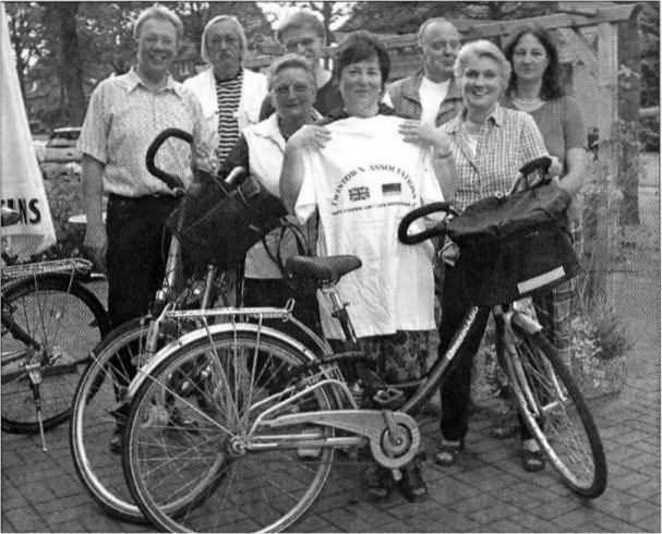 fuenf-freunde-fahrradtour-pedalen